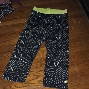 Nike leggings